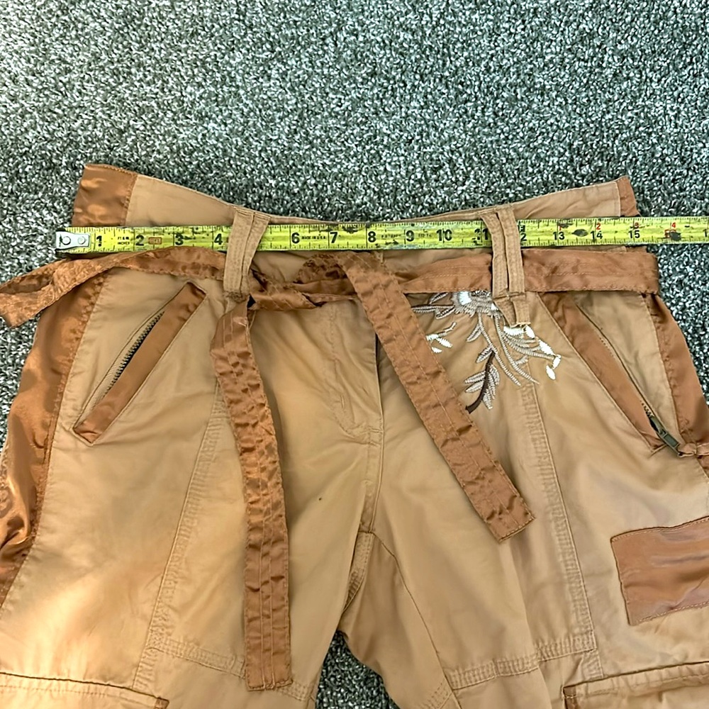 Pre Loved Cache Capris Pants. Brown, Size 0. - image 3